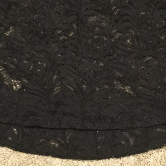 Black Lace Sleeveless Mock Neck Top Medium - Picture 6 of 8